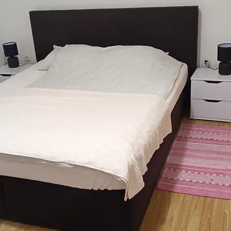 Apartment Carmen *