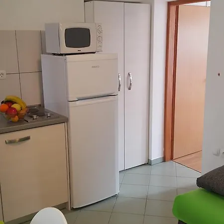 Apartman Carmen *