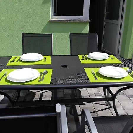 Apartman Carmen *