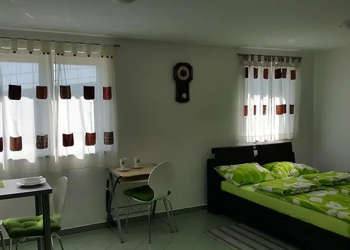 Apartament Carmen *