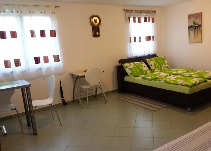 Apartament Carmen *