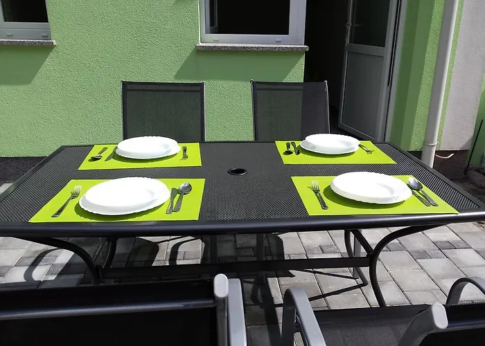 Apartament Carmen *